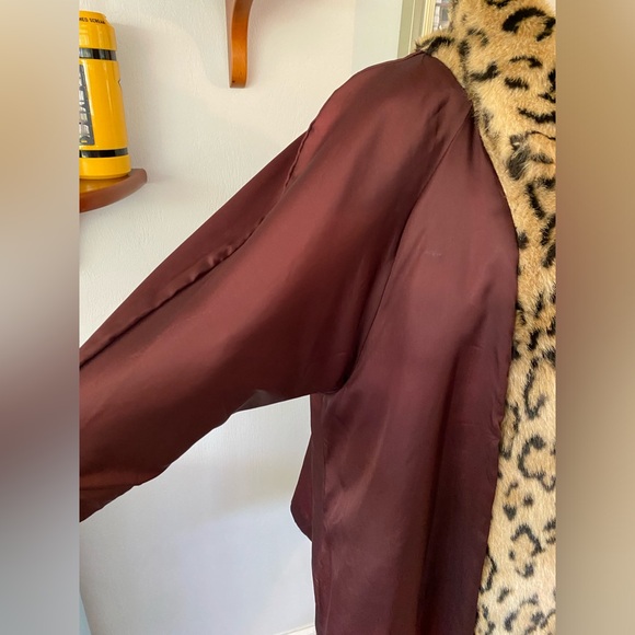 🐆 SAKS FIFTH AVENUE VINTAGE FAUX LEOPARD CHEETAH SWING FUR COAT - Picture 15 of 15
